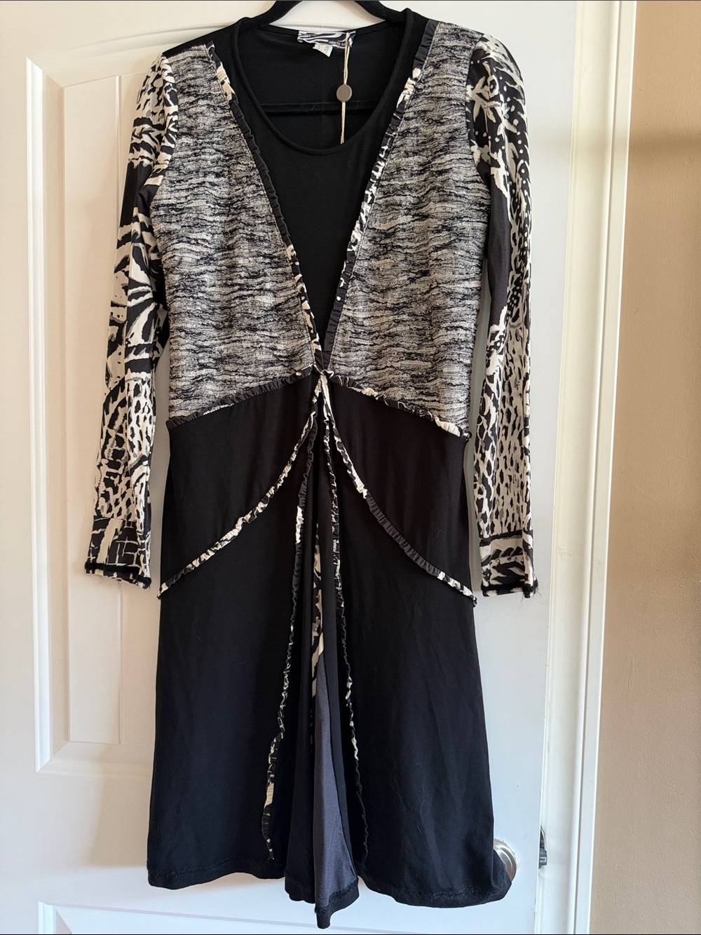 NWT Roberto Naldi made in Italy Black Layered Tie-Front dress.